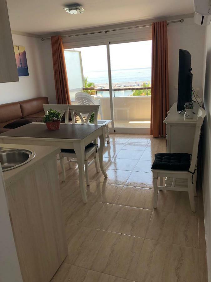 4-2, Edificio Eden Roc I Apartment
